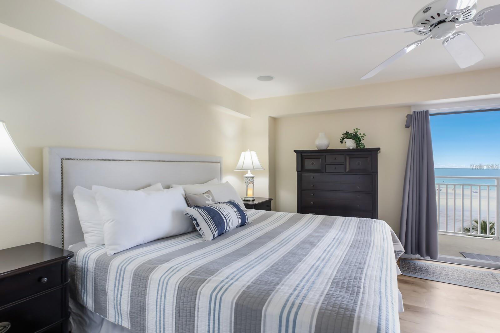 5830 MIDNIGHT PASS RD #502, SARASOTA, FL, 34242