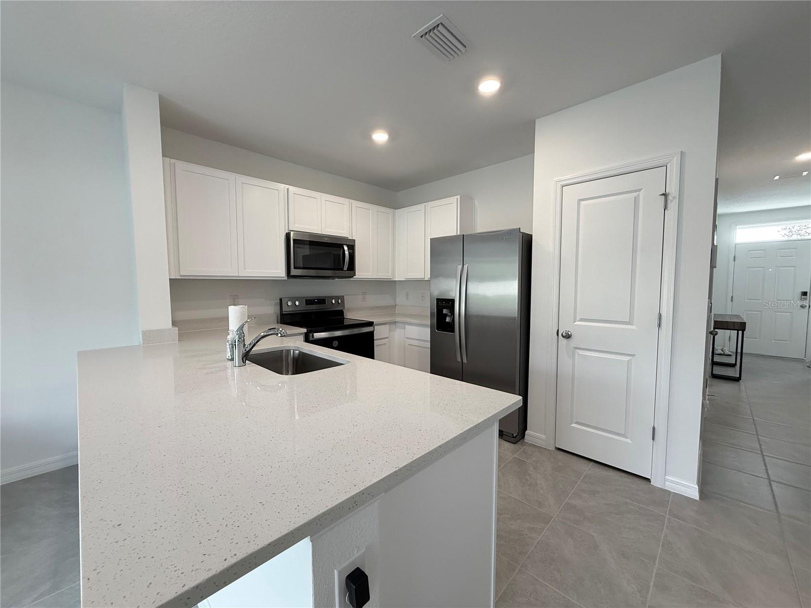 4428 RACHEL FALLS DR, TAMPA, FL, 33610