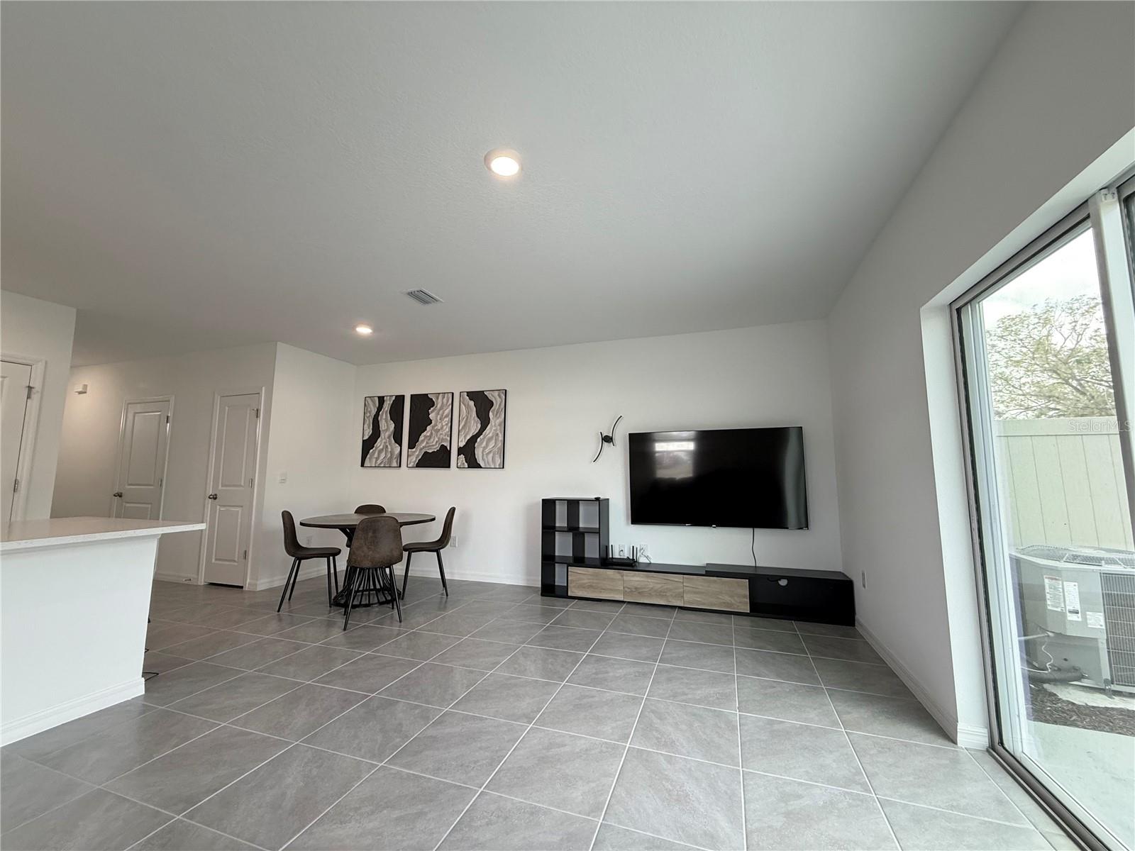 4428 RACHEL FALLS DR, TAMPA, FL, 33610