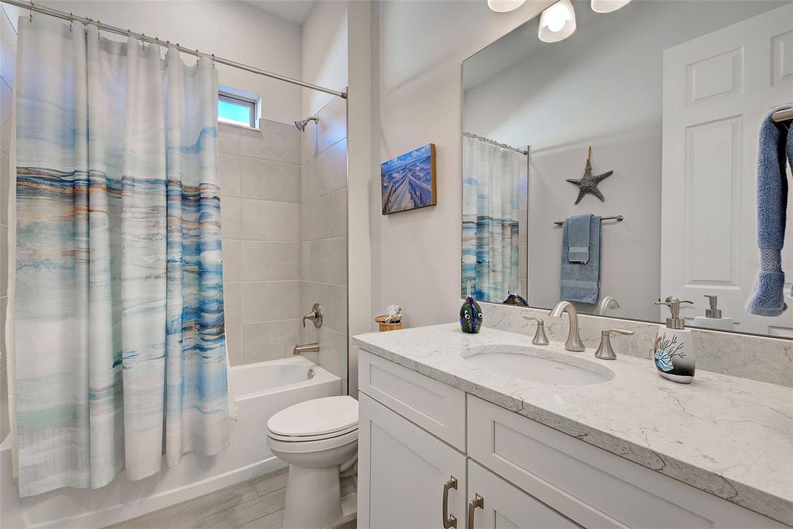 629 MARAVIYA BLVD, NOKOMIS, FL, 34275