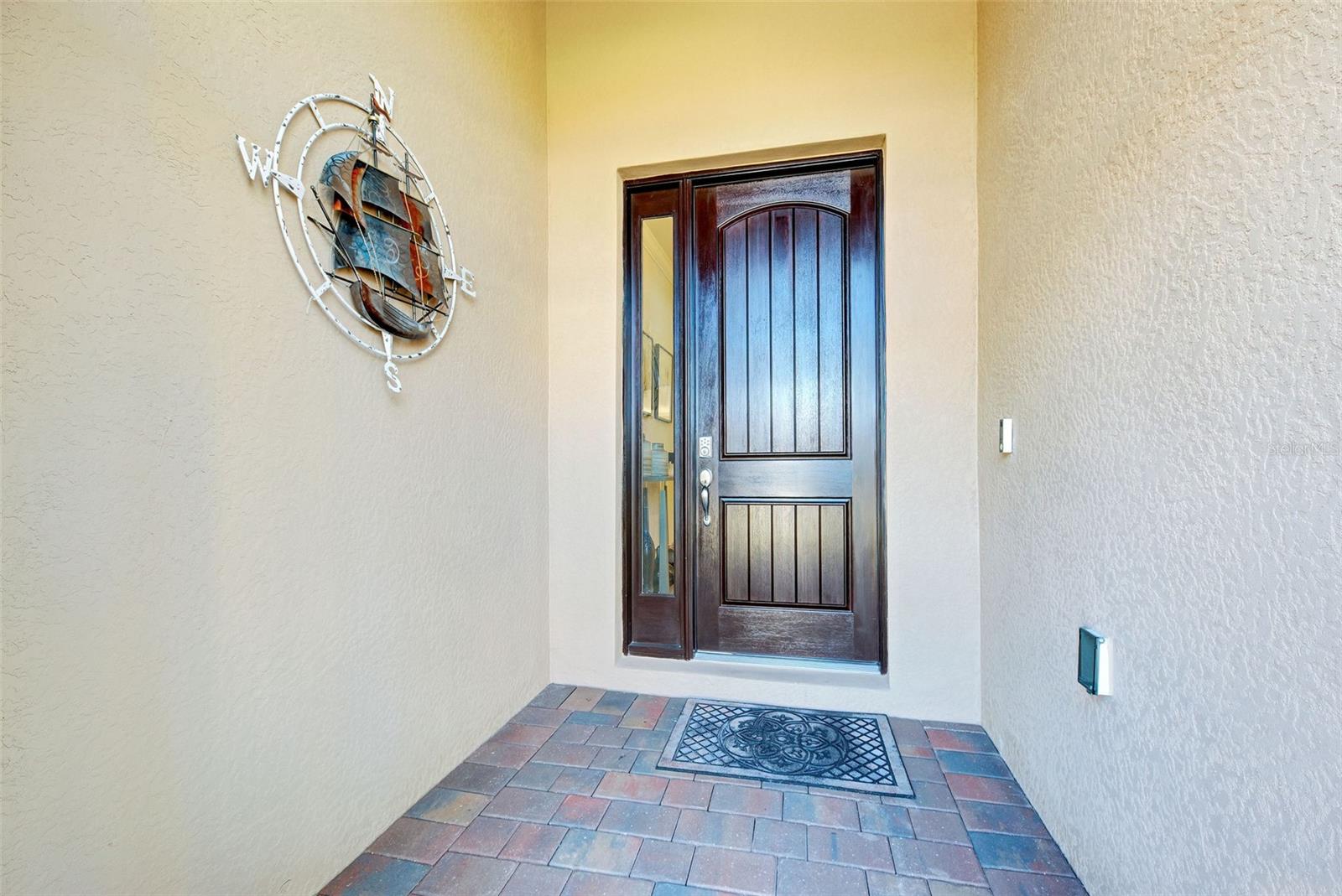629 MARAVIYA BLVD, NOKOMIS, FL, 34275