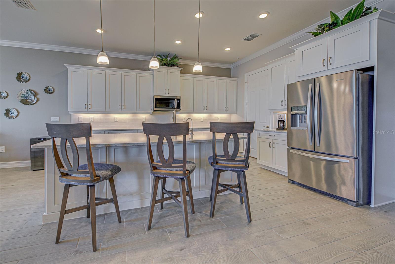 629 MARAVIYA BLVD, NOKOMIS, FL, 34275