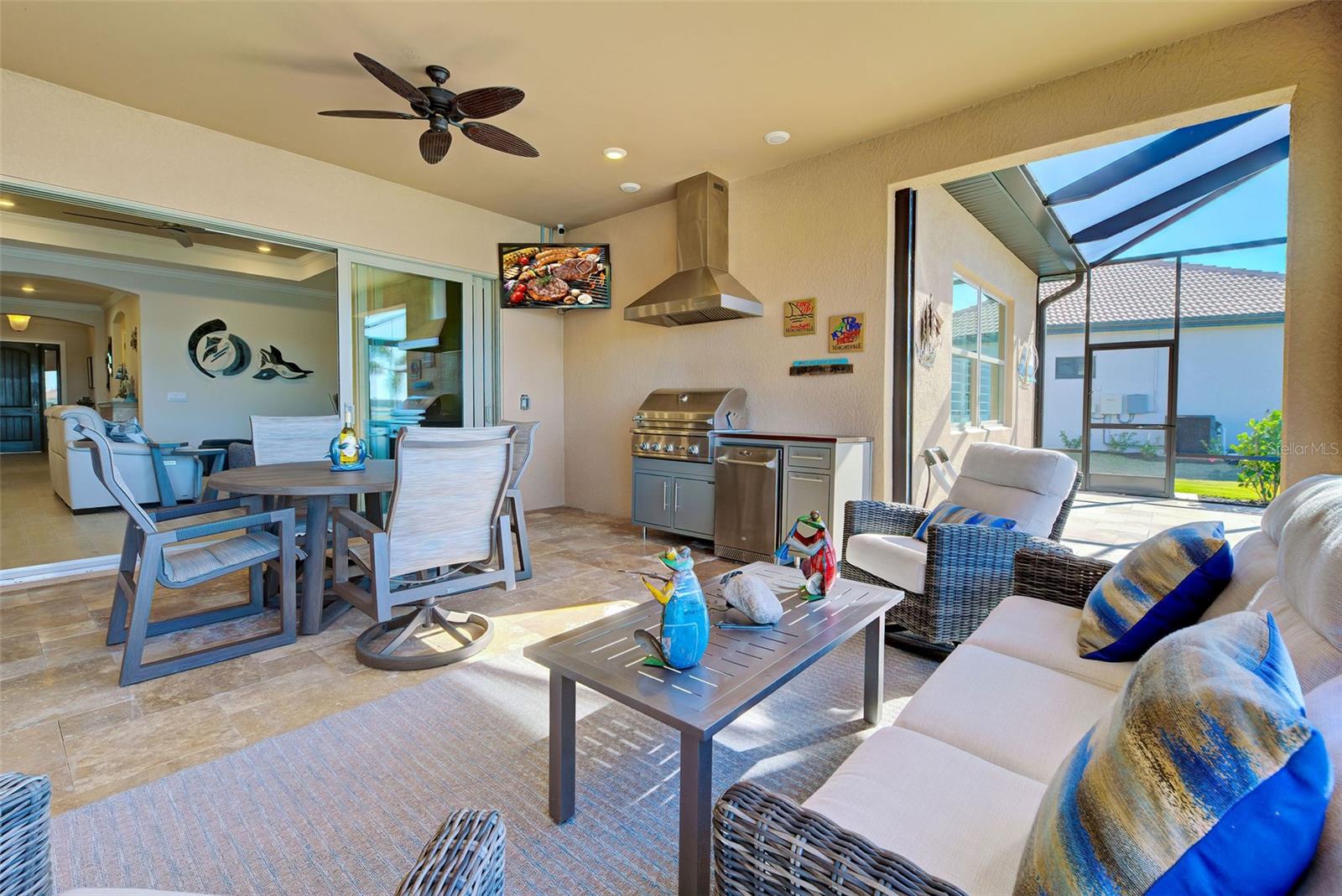 629 MARAVIYA BLVD, NOKOMIS, FL, 34275