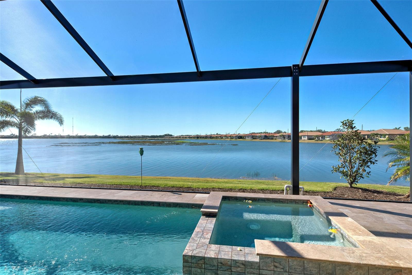629 MARAVIYA BLVD, NOKOMIS, FL, 34275