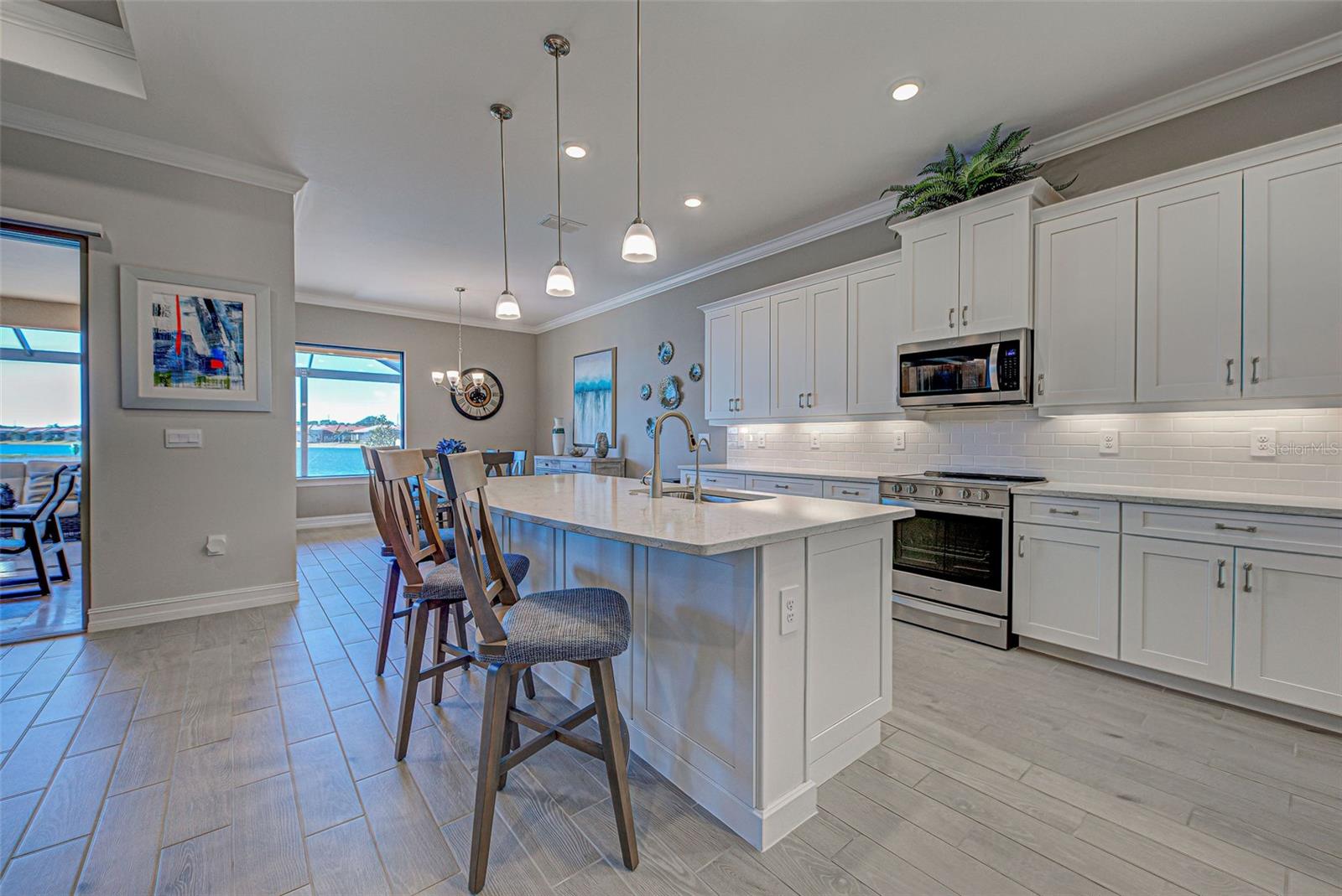 629 MARAVIYA BLVD, NOKOMIS, FL, 34275