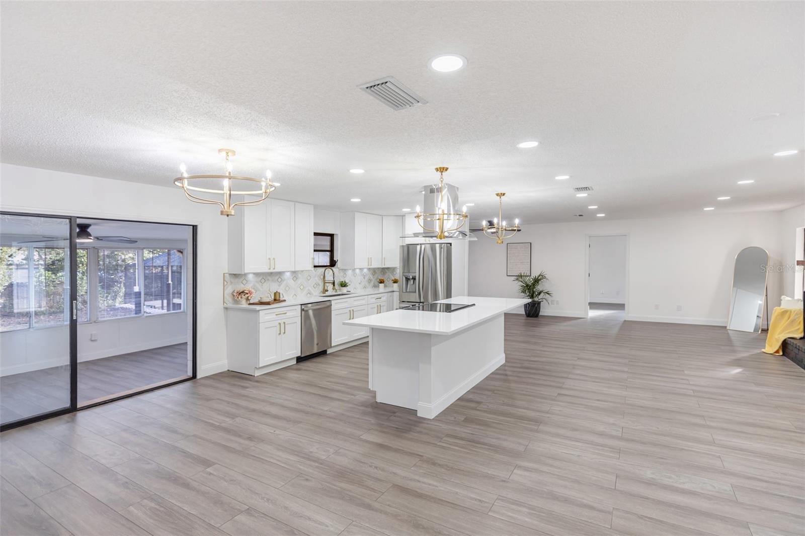 817 HELEN AVE, DELAND, FL, 32720
