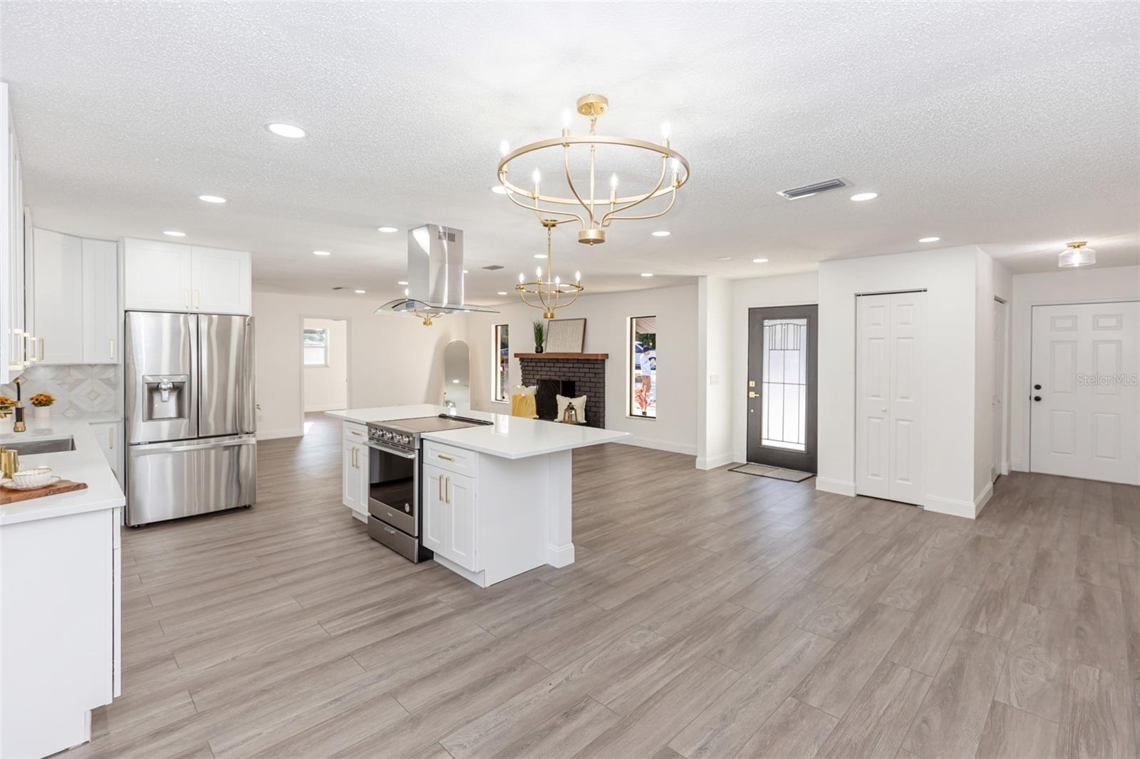 817 HELEN AVE, DELAND, FL, 32720