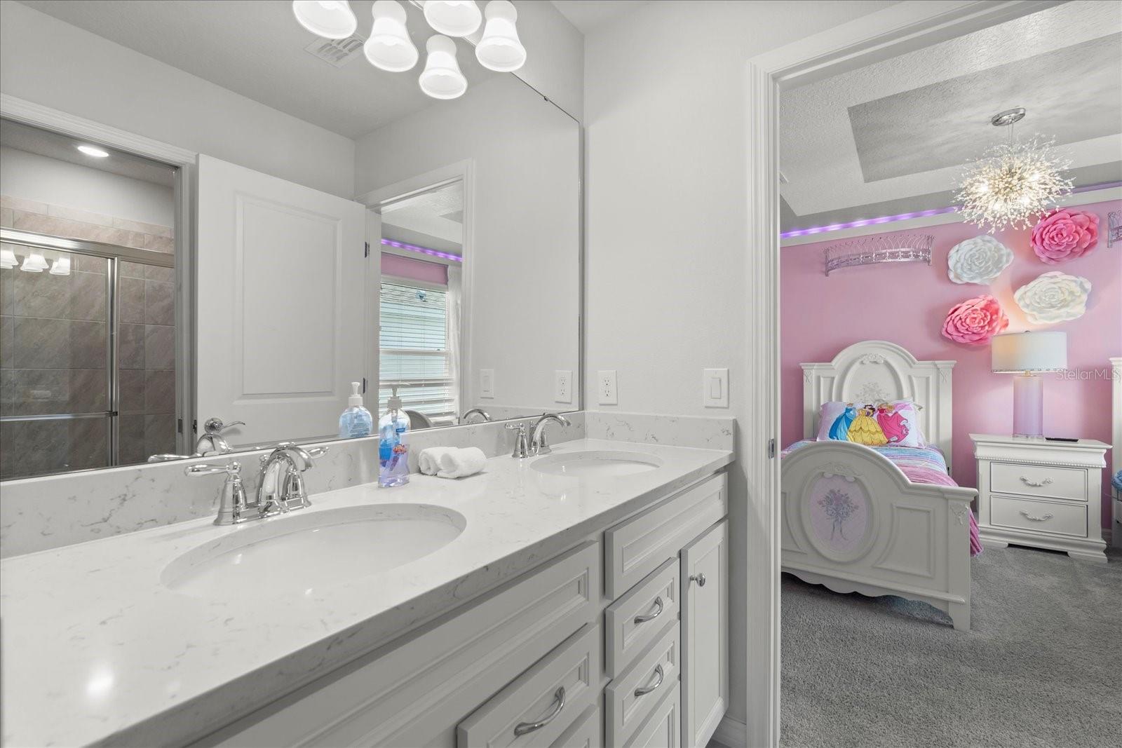 1986 SUMMER DR, DAVENPORT, FL, 33897