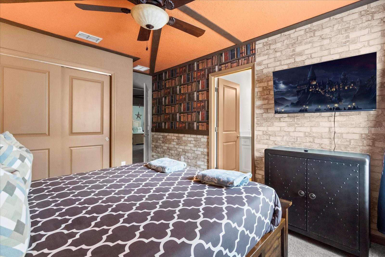 1986 SUMMER DR, DAVENPORT, FL, 33897