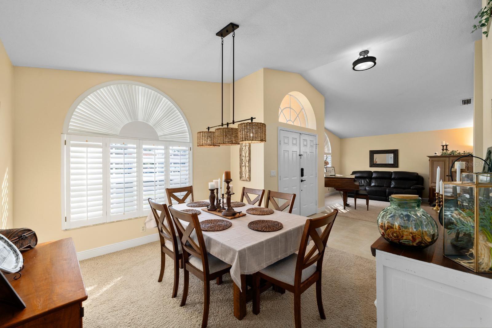 2102 GOLF MANOR BLVD, VALRICO, FL, 33596