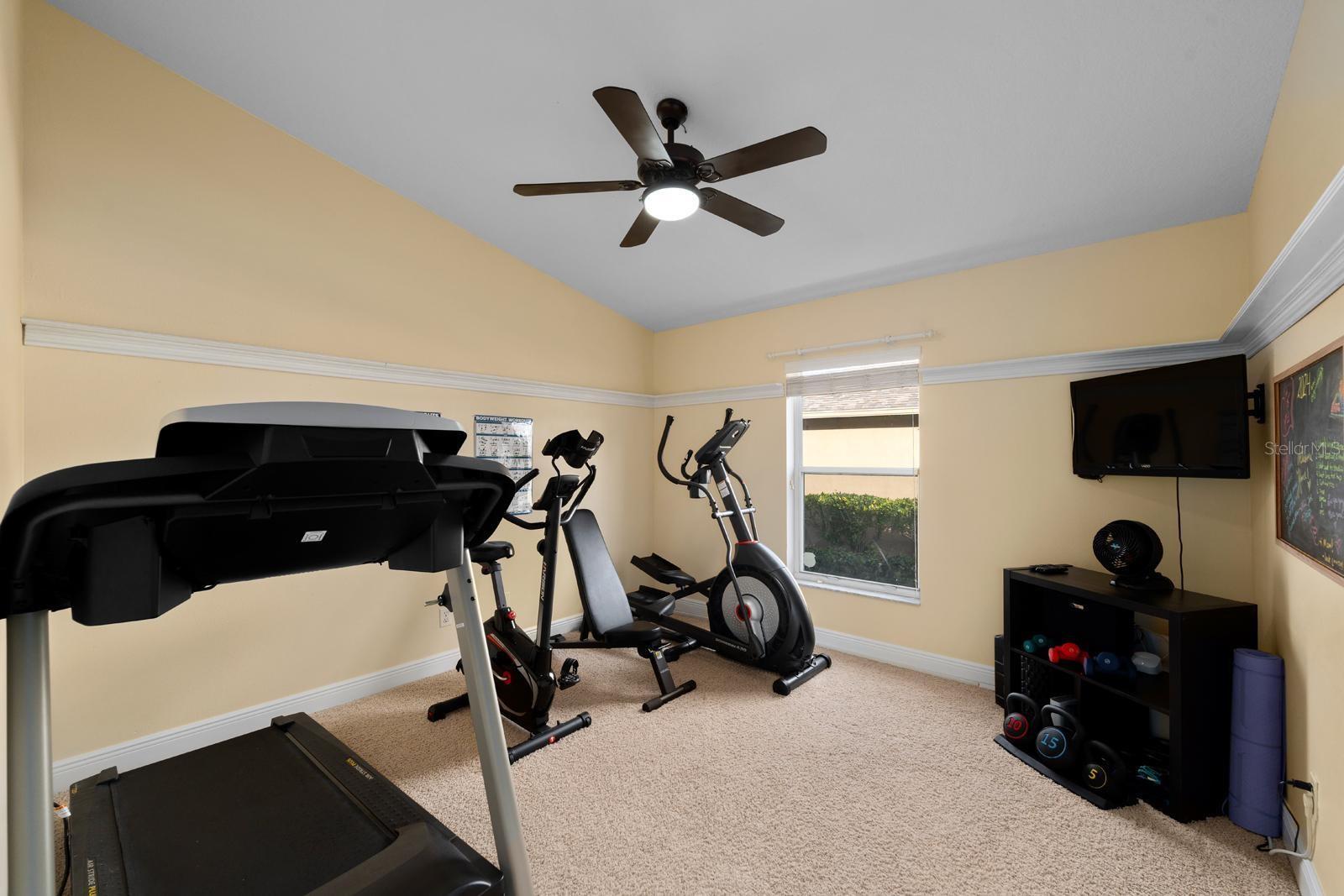 2102 GOLF MANOR BLVD, VALRICO, FL, 33596