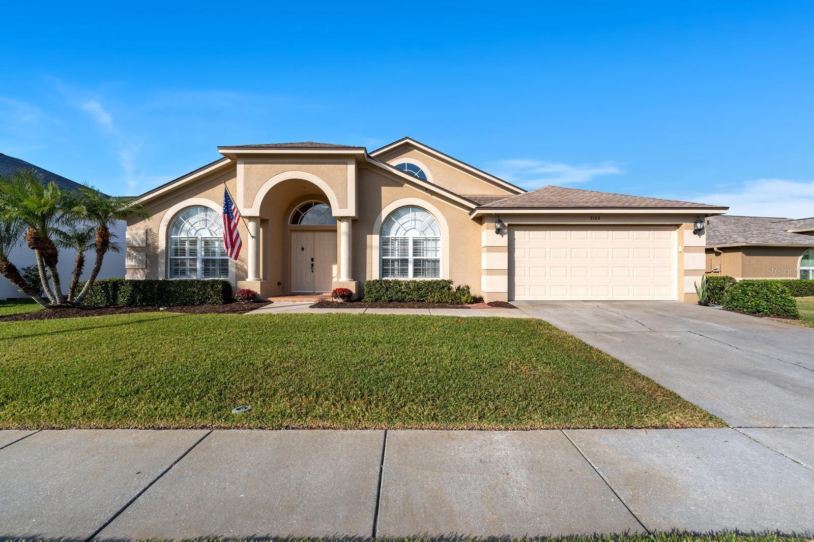 2102 GOLF MANOR BLVD, VALRICO, FL, 33596