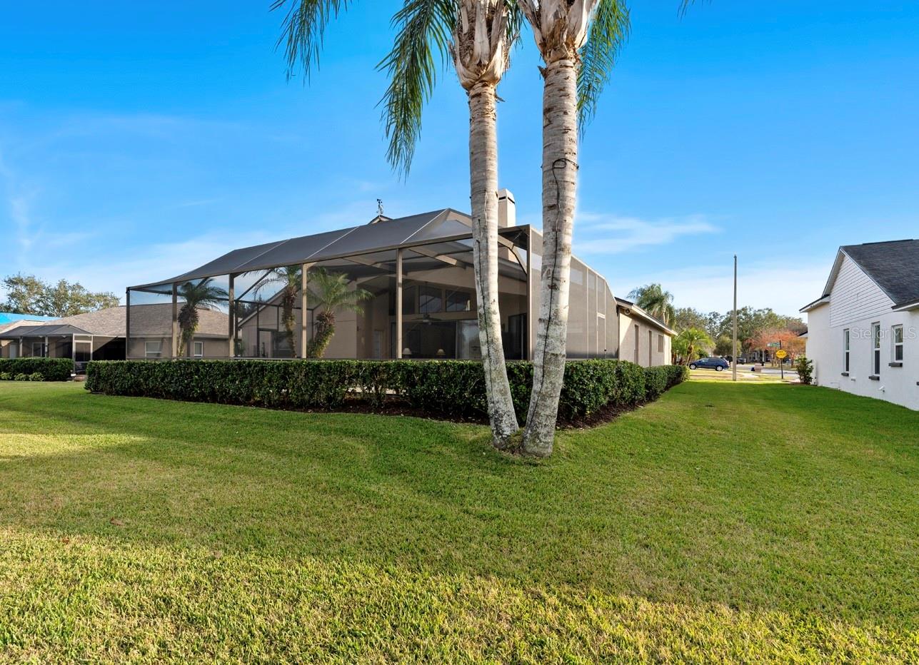 2102 GOLF MANOR BLVD, VALRICO, FL, 33596