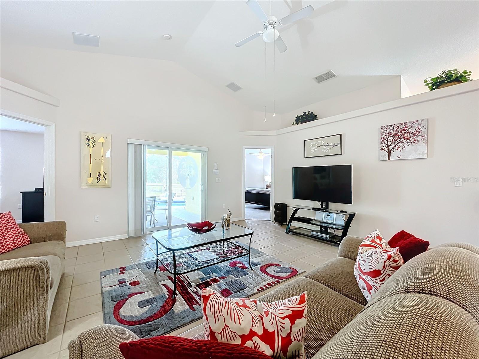 154 ROBIN RD, DAVENPORT, FL, 33896