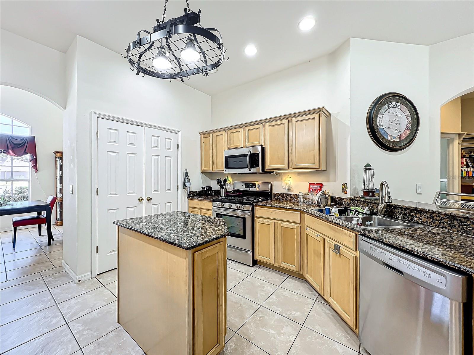 140 RANGELINE WOODS CV, LONGWOOD, FL, 32750