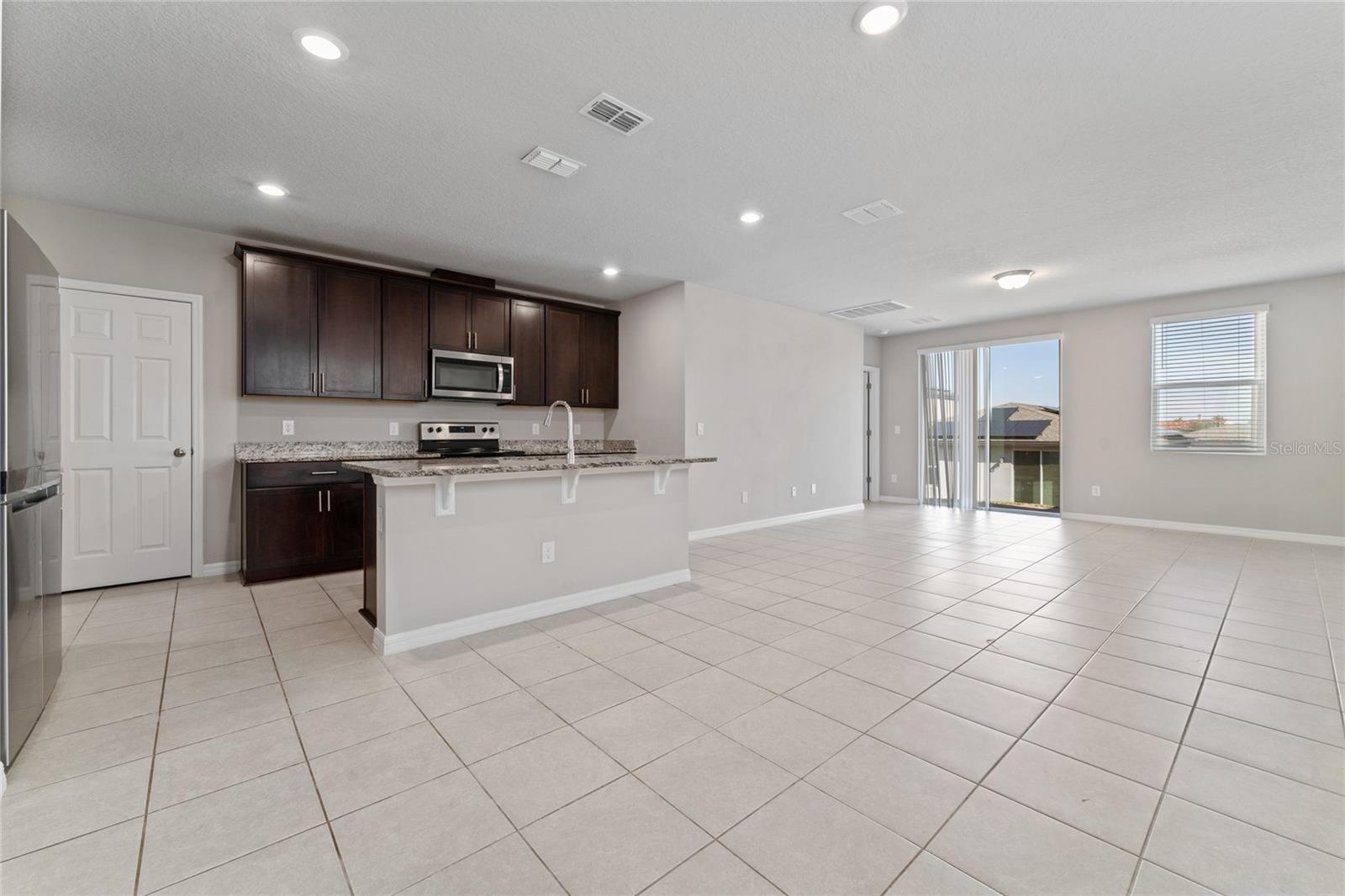 3085 BELLA VISTA DR, DAVENPORT, FL, 33897
