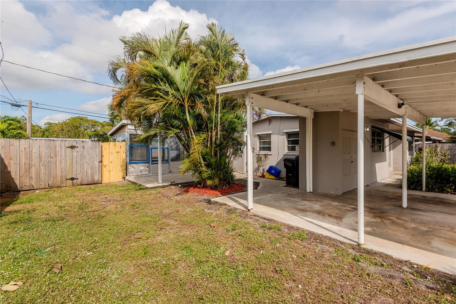 1338 CREST DR, LAKE WORTH, FL, 33461