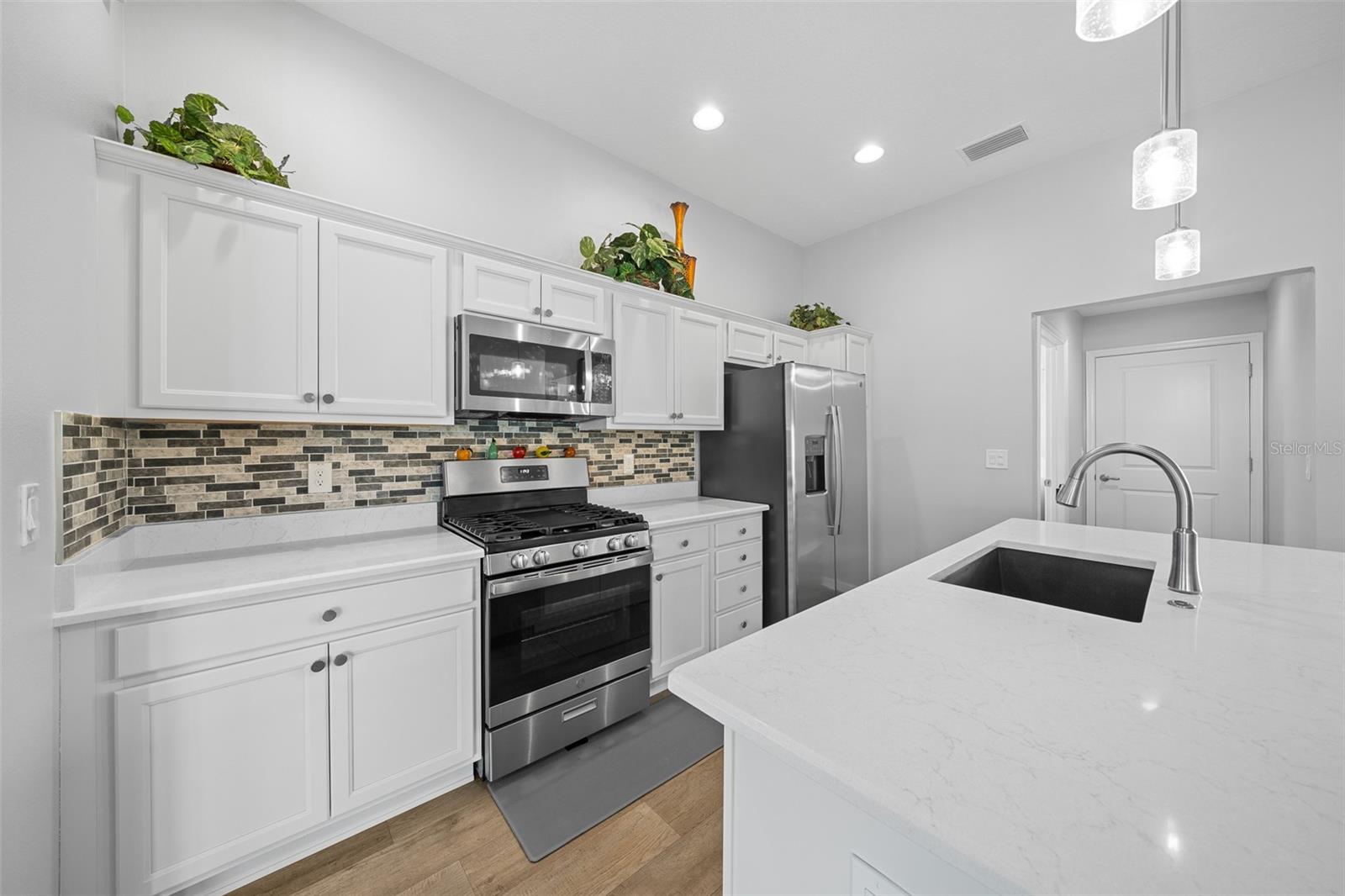 2925 CHIMBORAZO WAY, THE VILLAGES, FL, 32163