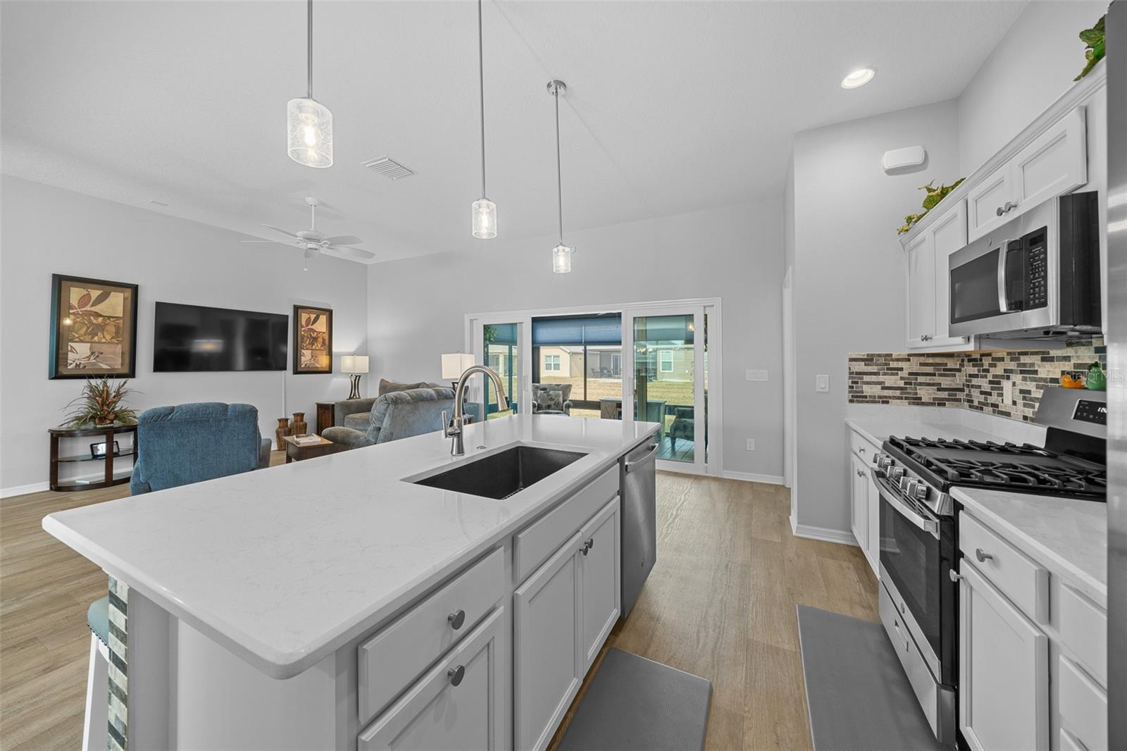 2925 CHIMBORAZO WAY, THE VILLAGES, FL, 32163