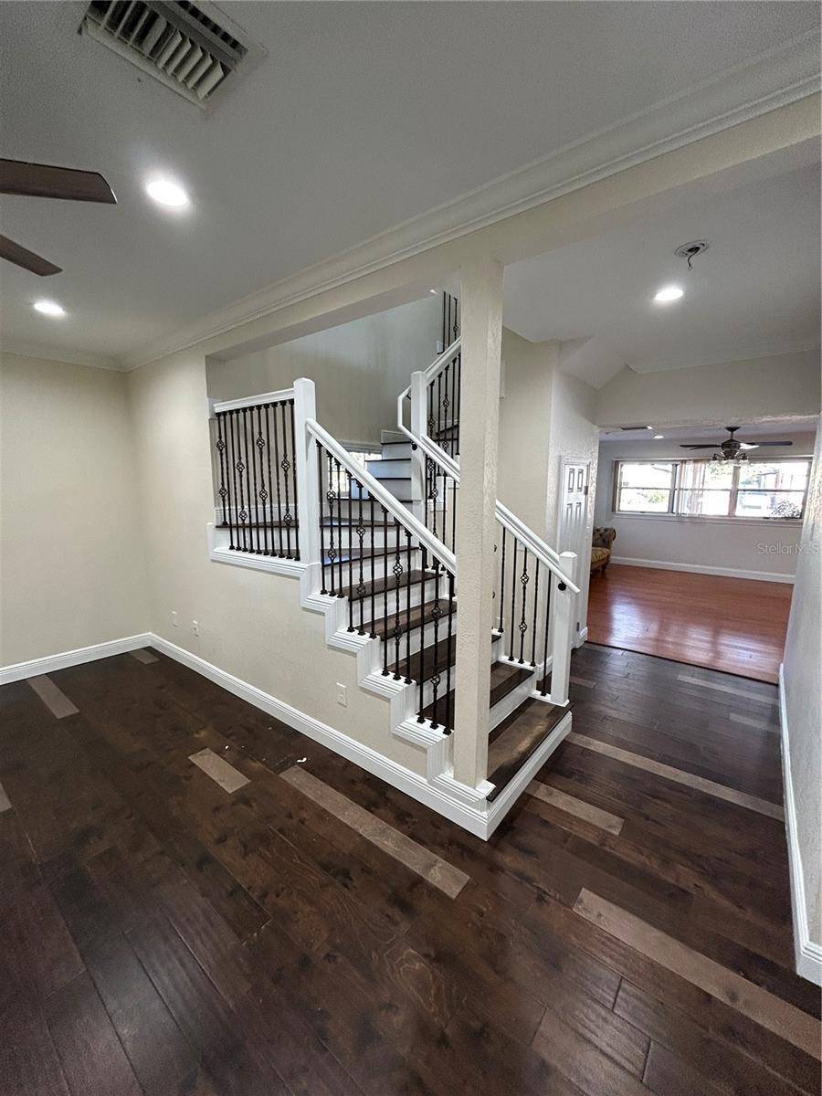 8006 N ROME AVE, TAMPA, FL, 33604