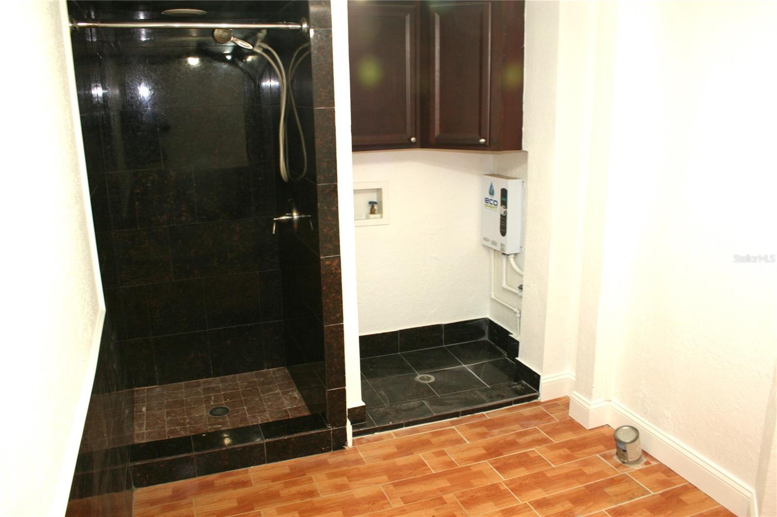 8006 N ROME AVE, TAMPA, FL, 33604