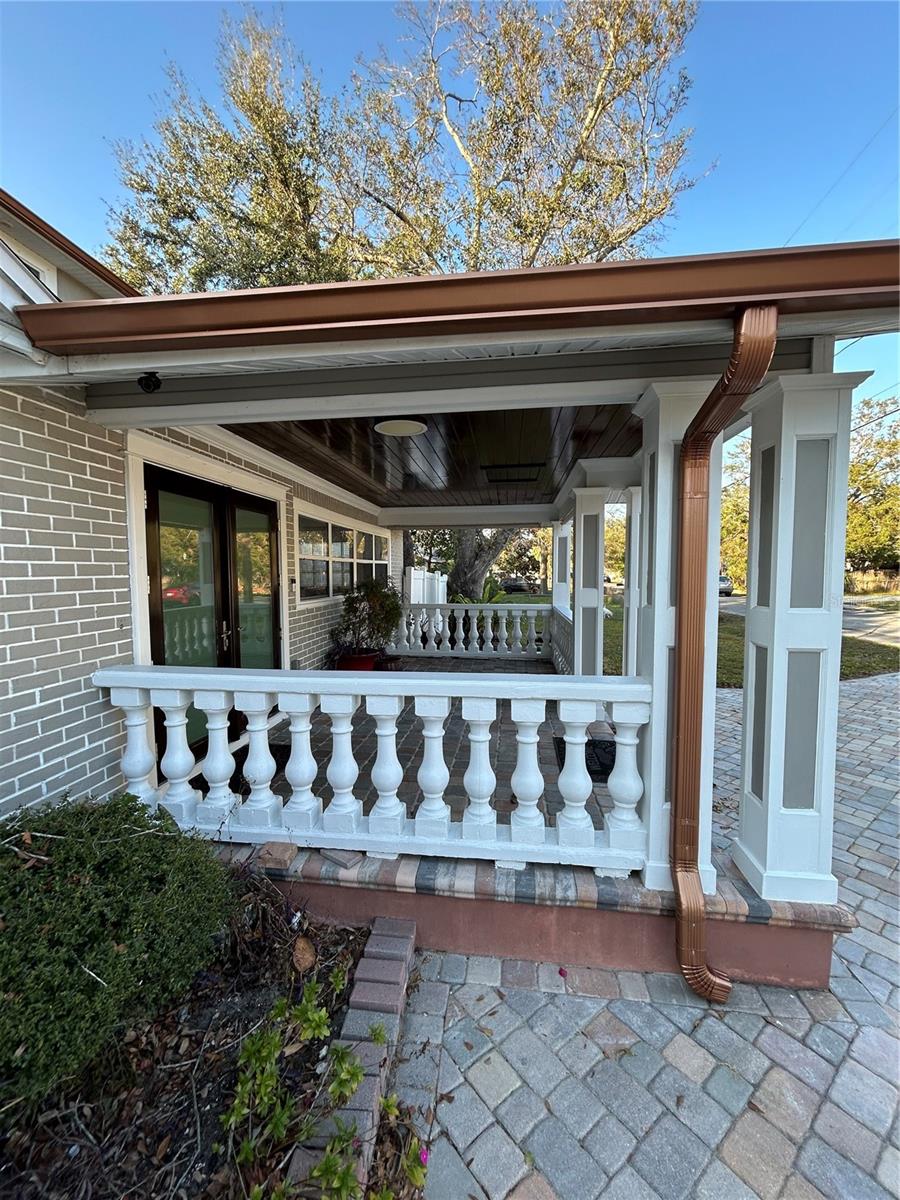 8006 N ROME AVE, TAMPA, FL, 33604