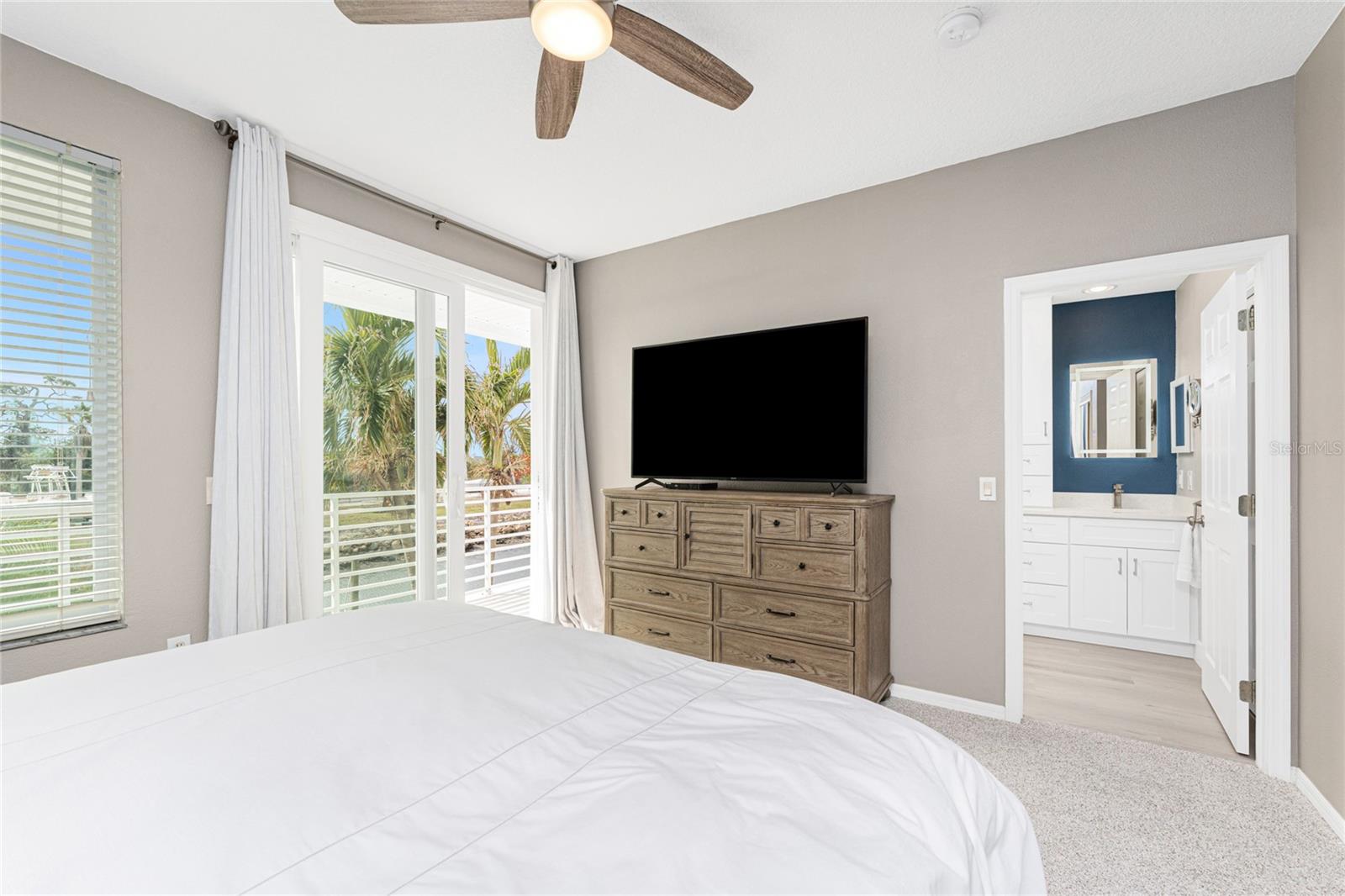 8226 HARBORSIDE CIR, ENGLEWOOD, FL, 34224