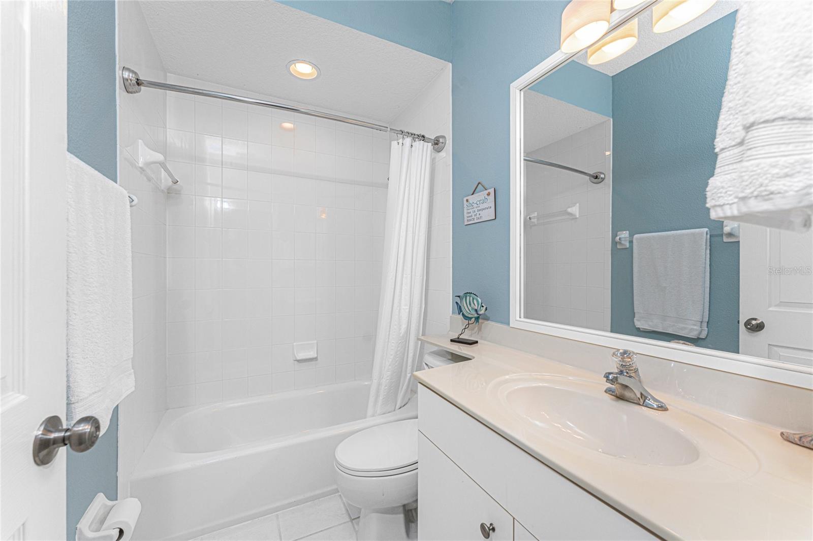 8226 HARBORSIDE CIR, ENGLEWOOD, FL, 34224