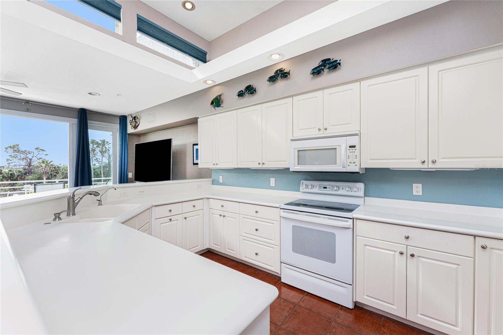 8226 HARBORSIDE CIR, ENGLEWOOD, FL, 34224