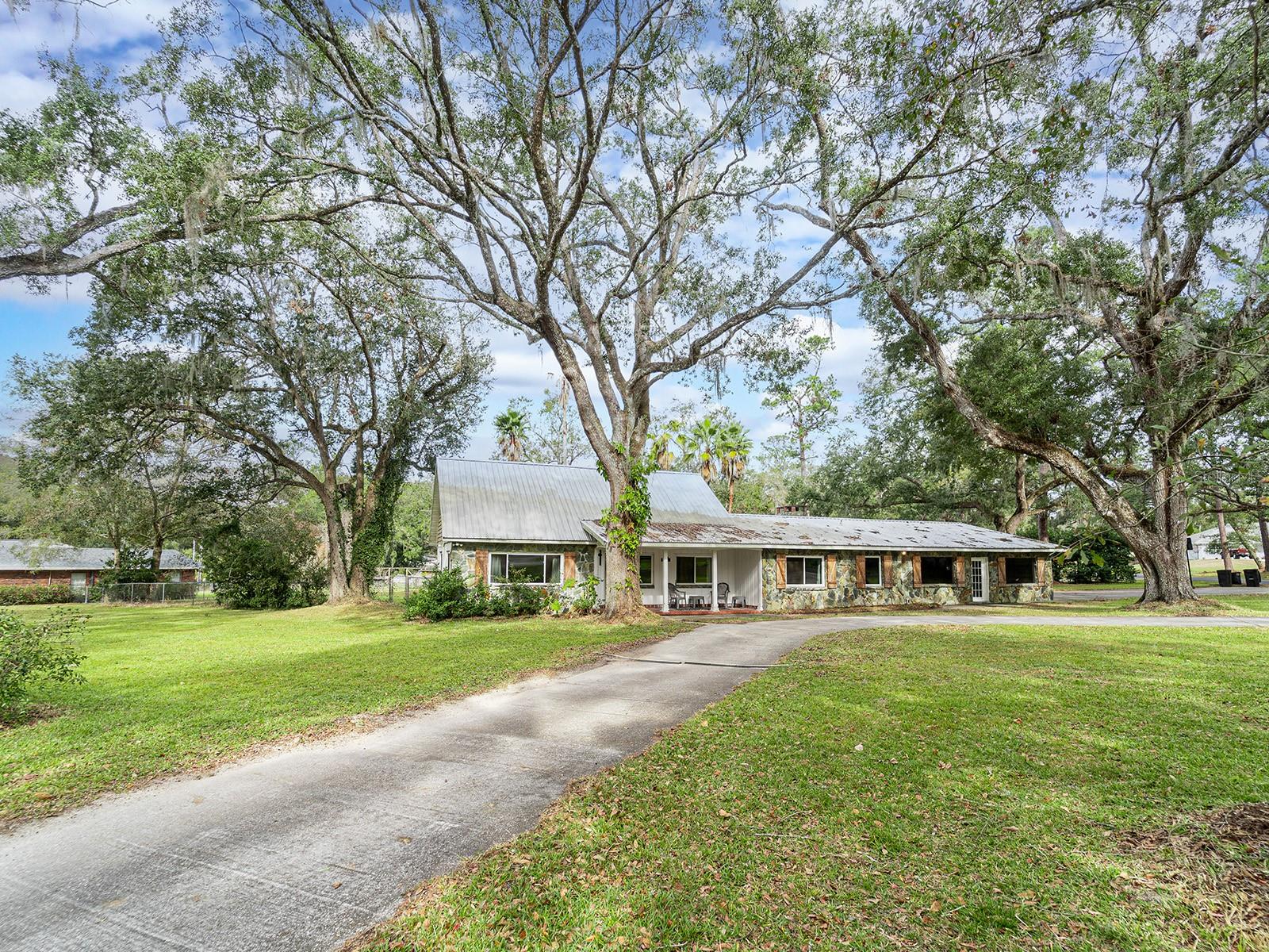 1080 BUENA VISTA AVE, BROOKSVILLE, FL, 34601