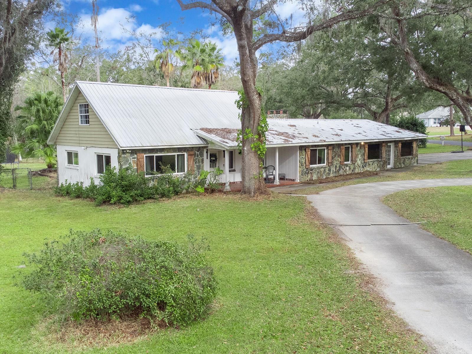 1080 BUENA VISTA AVE, BROOKSVILLE, FL, 34601