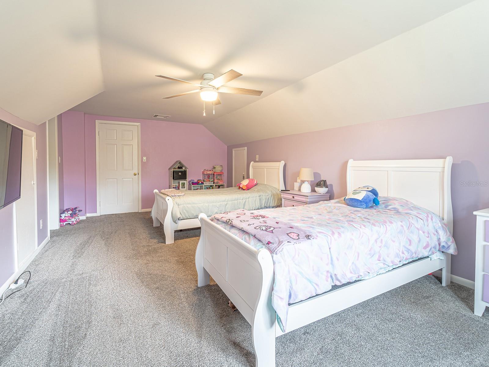 1080 BUENA VISTA AVE, BROOKSVILLE, FL, 34601