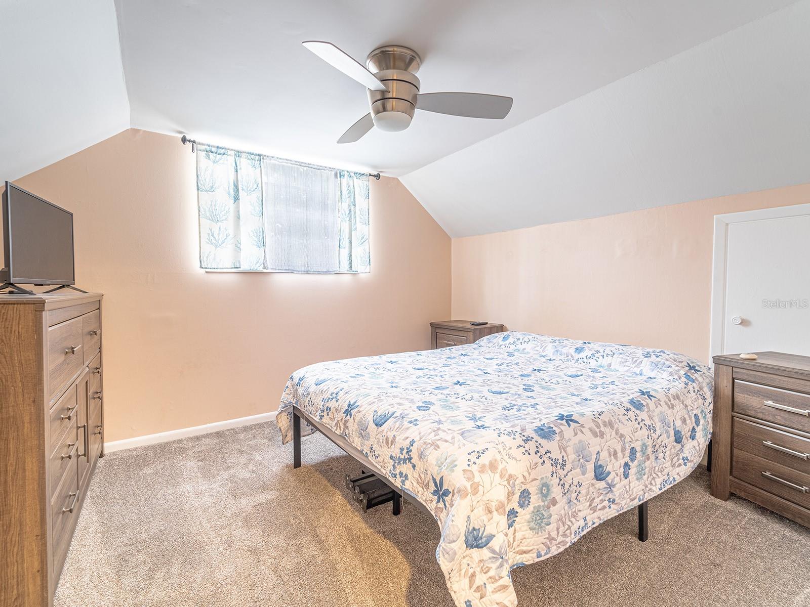 1080 BUENA VISTA AVE, BROOKSVILLE, FL, 34601