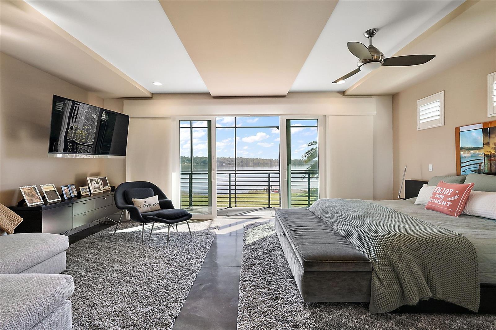 1535 SUNSET CIR, MOUNT DORA, FL, 32757