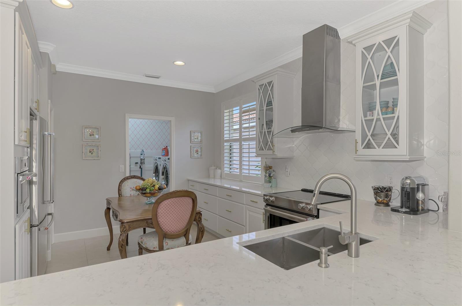 2136 MESIC HAMMOCK WAY, VENICE, FL, 34292