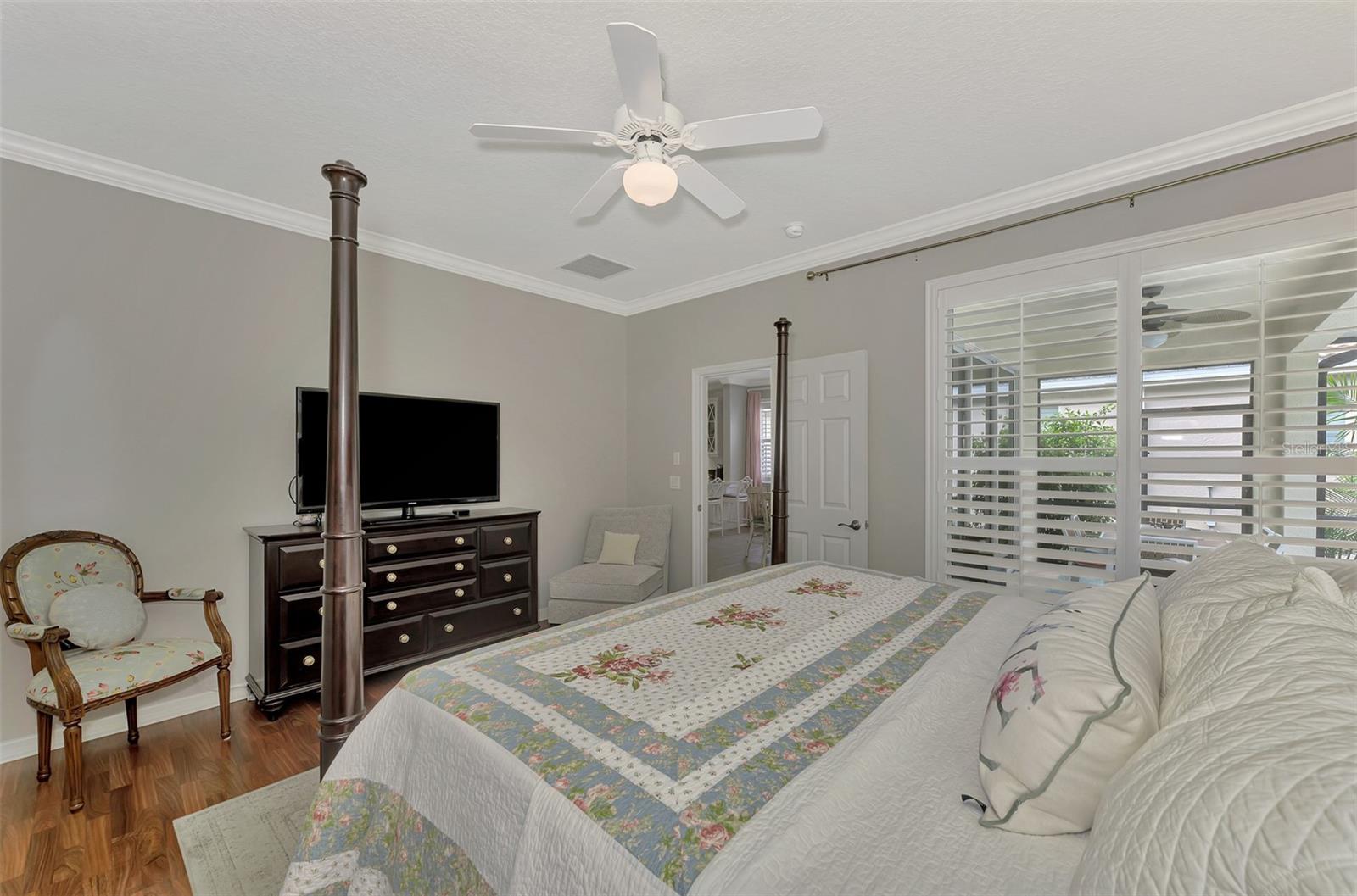 2136 MESIC HAMMOCK WAY, VENICE, FL, 34292