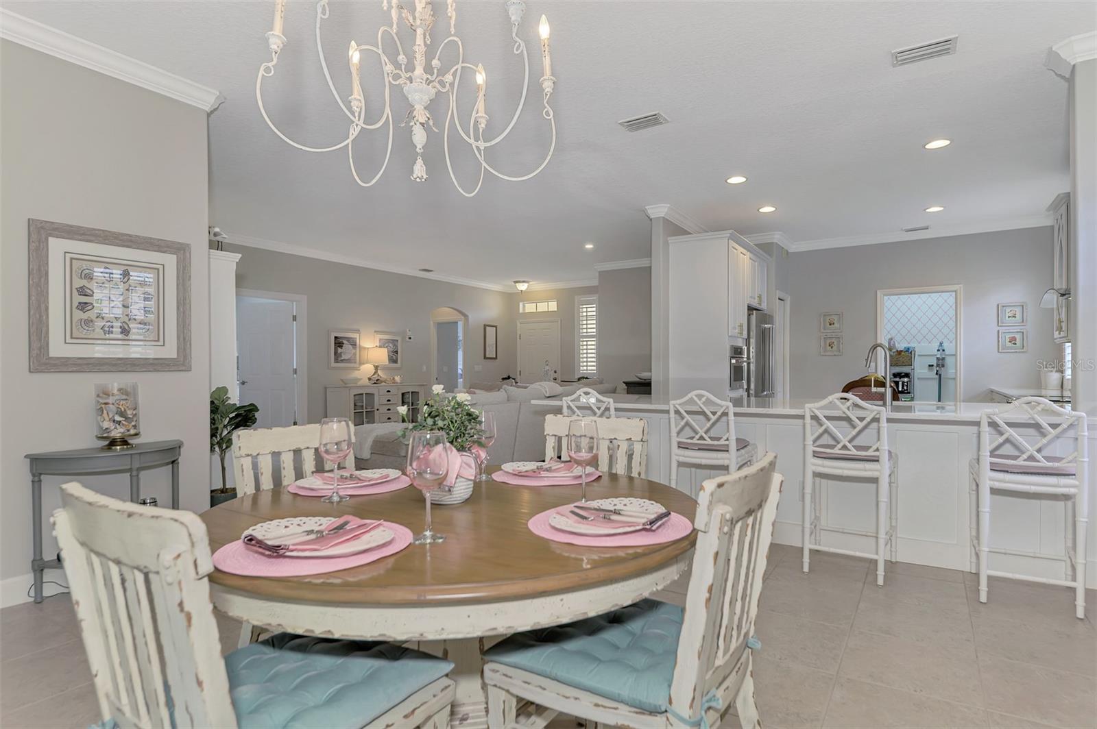 2136 MESIC HAMMOCK WAY, VENICE, FL, 34292