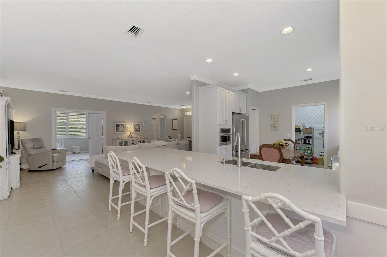 2136 MESIC HAMMOCK WAY, VENICE, FL, 34292