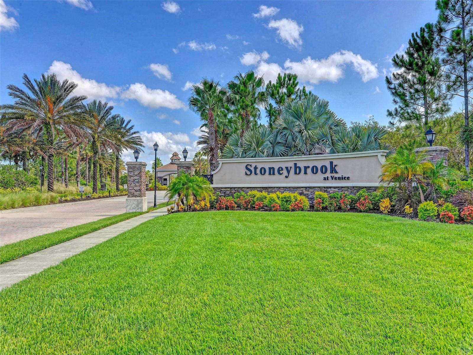 2136 MESIC HAMMOCK WAY, VENICE, FL, 34292
