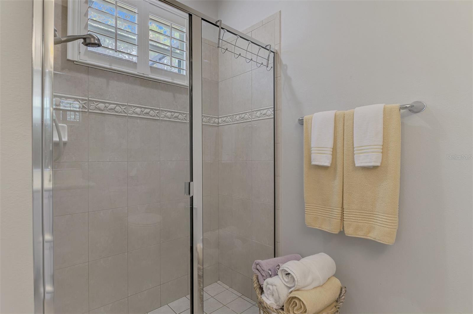 2136 MESIC HAMMOCK WAY, VENICE, FL, 34292