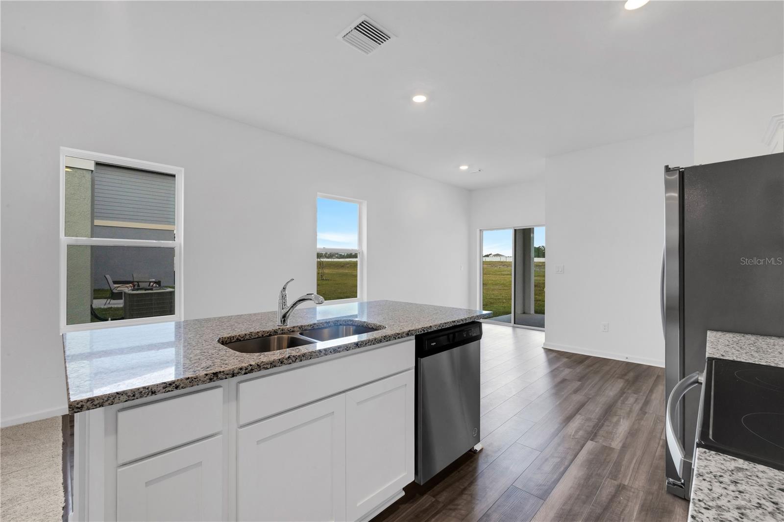 35605 BUTTONWEED TRL, ZEPHYRHILLS, FL, 33541