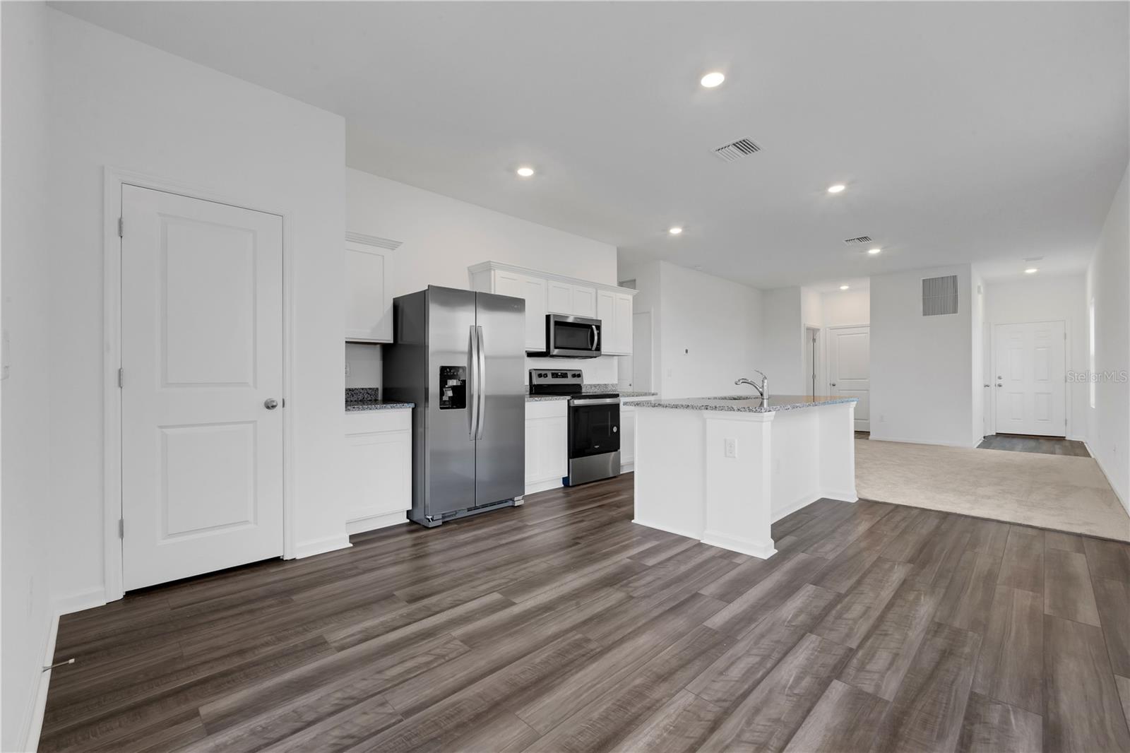 35605 BUTTONWEED TRL, ZEPHYRHILLS, FL, 33541