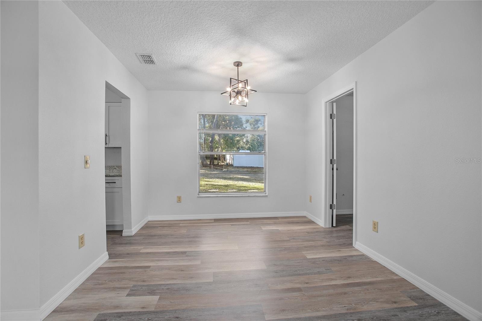 951 N THORPE AVE, ORANGE CITY, FL, 32763