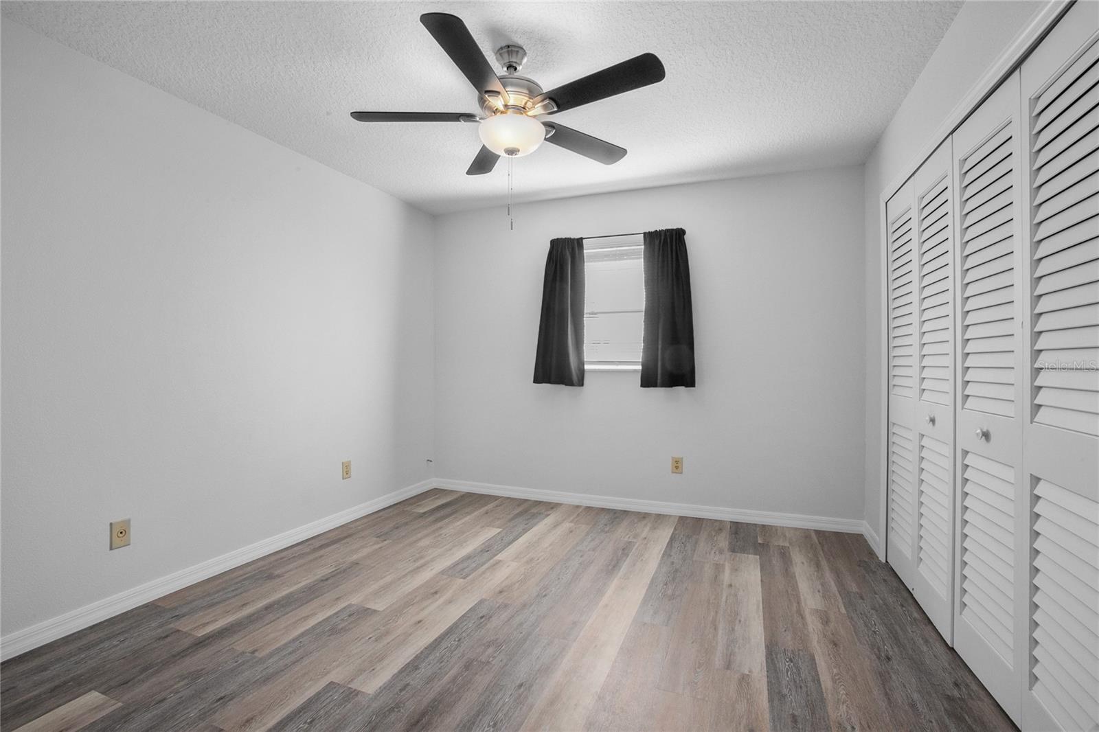 951 N THORPE AVE, ORANGE CITY, FL, 32763