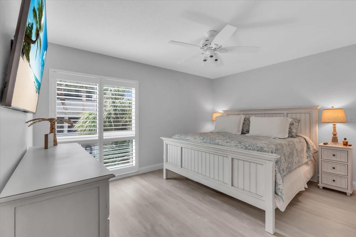 1555 TARPON CENTER DR #238, VENICE, FL, 34285