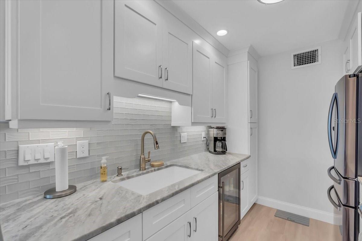 1555 TARPON CENTER DR #238, VENICE, FL, 34285