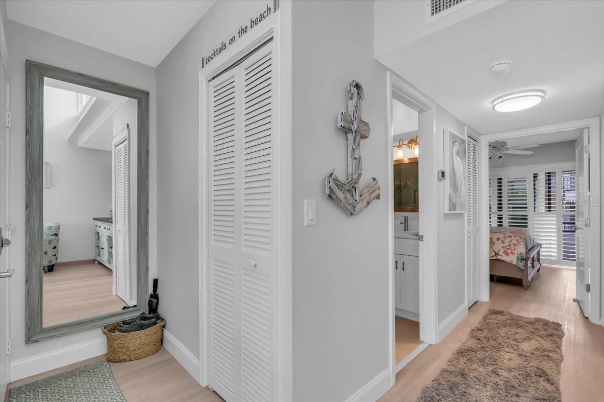 1555 TARPON CENTER DR #238, VENICE, FL, 34285