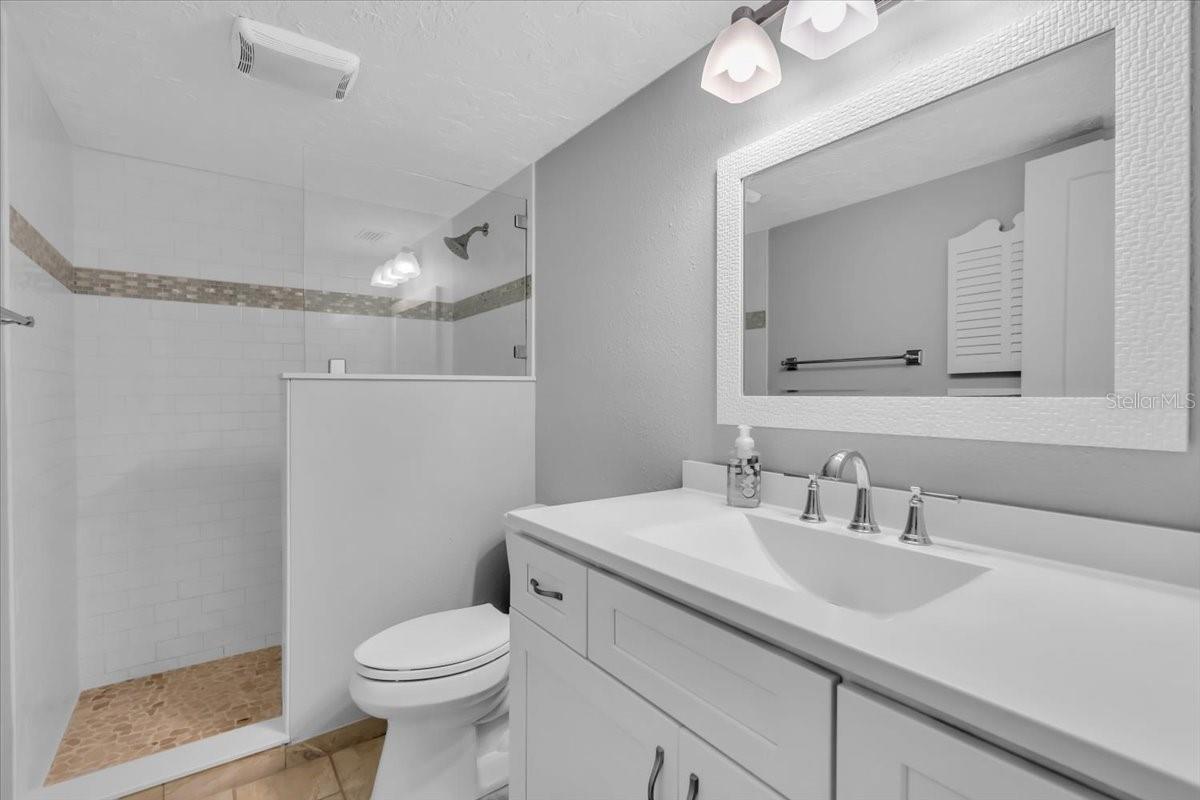 1555 TARPON CENTER DR #238, VENICE, FL, 34285