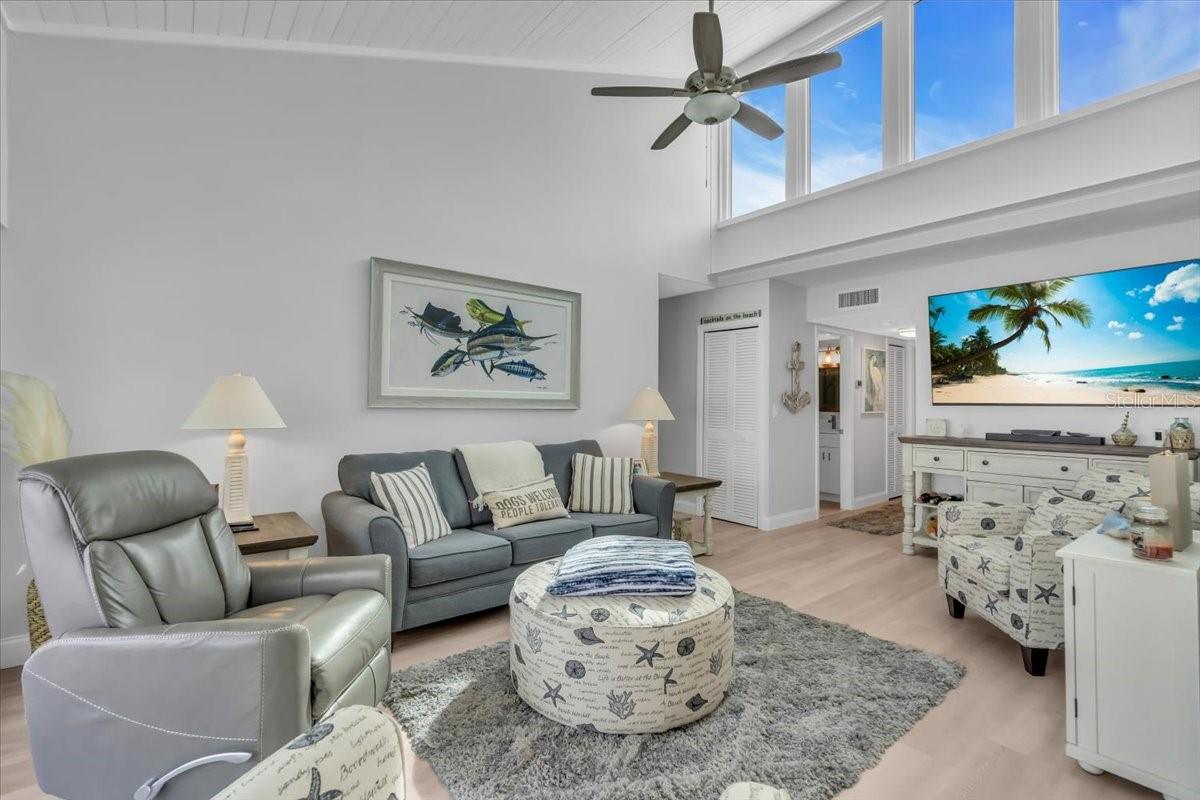 1555 TARPON CENTER DR #238, VENICE, FL, 34285
