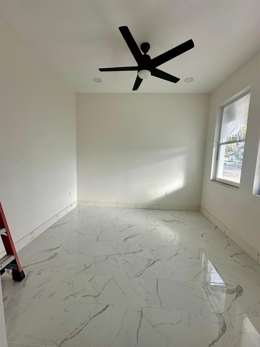 8206 N MARKS ST, TAMPA, FL, 33604